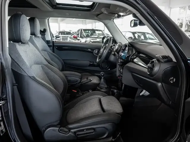 MINI Cooper C