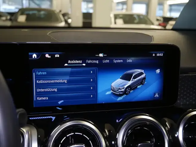 Mercedes-Benz GLB 250