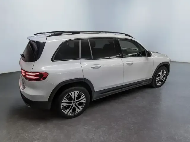 Mercedes-Benz GLB 250