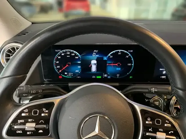 Mercedes-Benz EQA 250