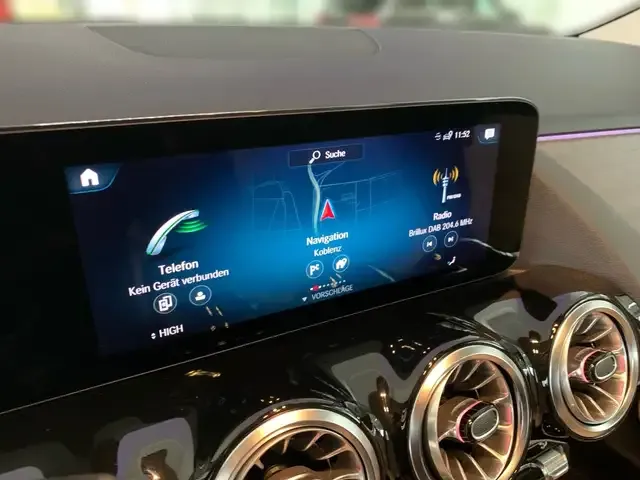 Mercedes-Benz EQA 250