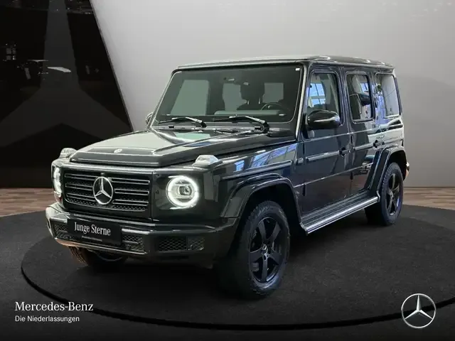 Mercedes-Benz G 500