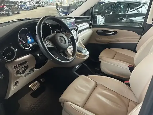 Mercedes-Benz Marco Polo