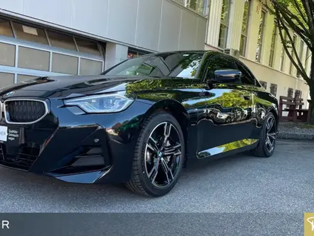 BMW 230