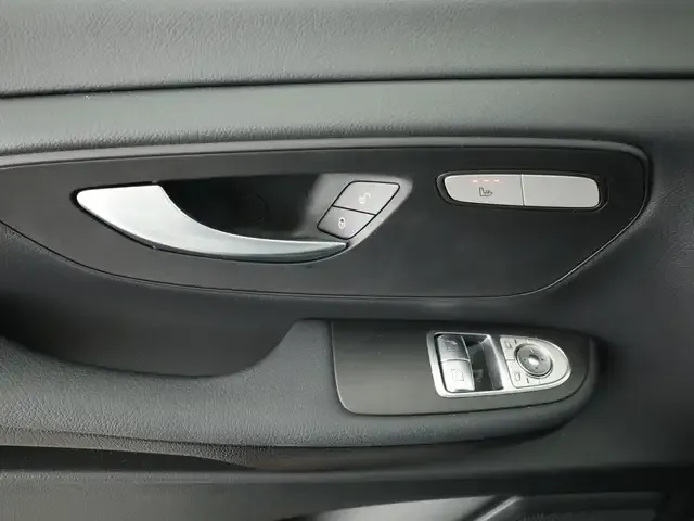 Mercedes-Benz EQV 300