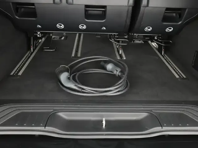 Mercedes-Benz EQV 300