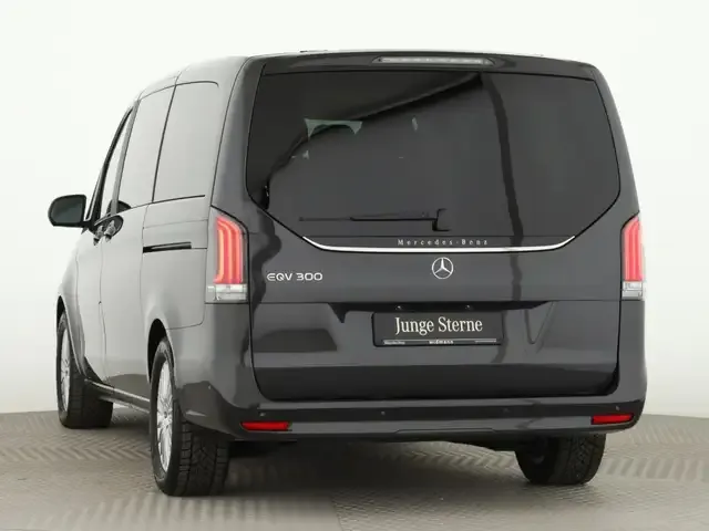 Mercedes-Benz EQV 300