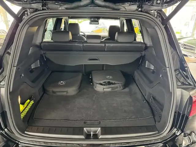 Mercedes-Benz EQB 350