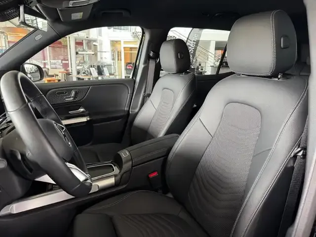 Mercedes-Benz EQB 350