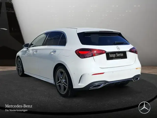 Mercedes-Benz A 200