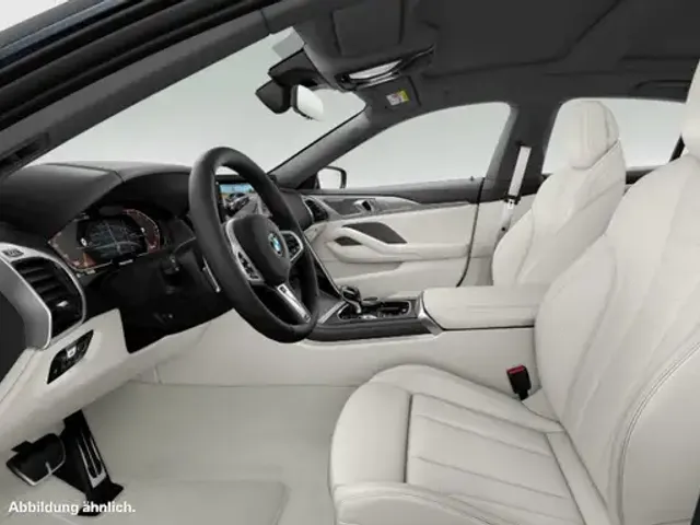 BMW 840