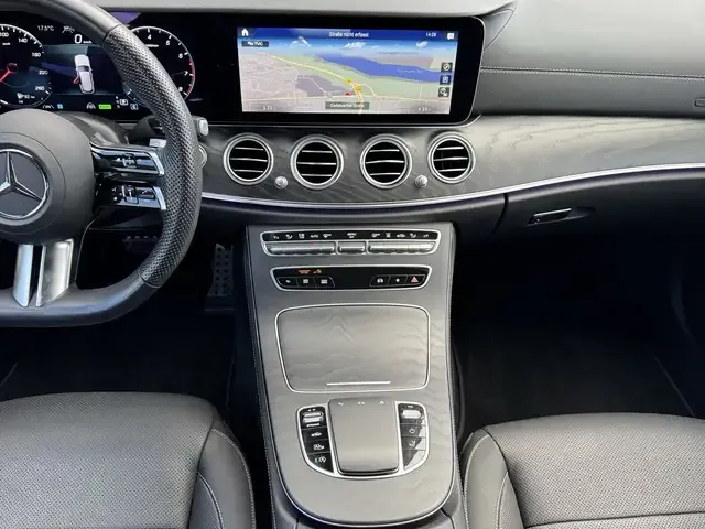 Mercedes-Benz E 450