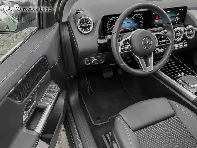 Mercedes-Benz EQA 250