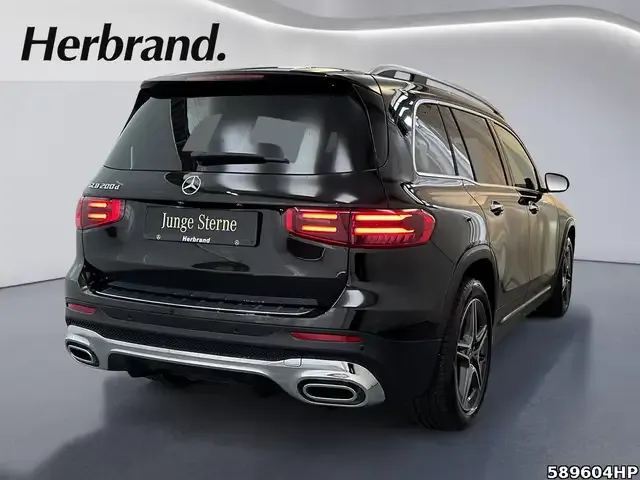 Mercedes-Benz GLB 200