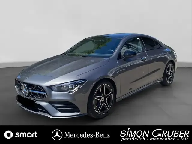 Mercedes-Benz CLA 220