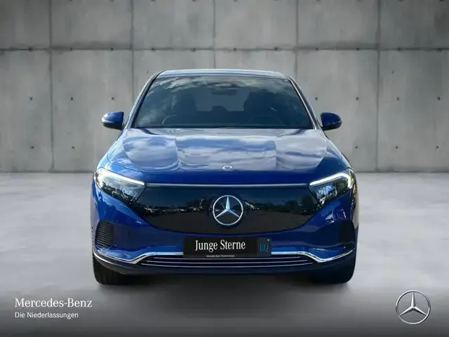 Mercedes-Benz EQA 300