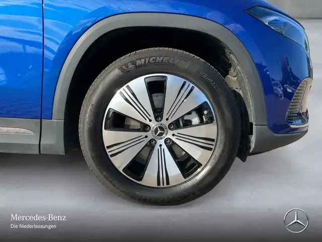Mercedes-Benz EQA 300