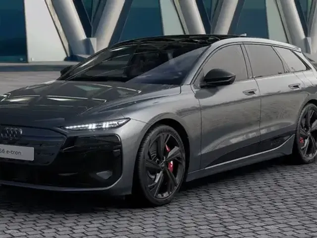 Audi S6 e-tron