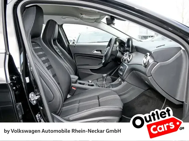 Mercedes-Benz GLA 180