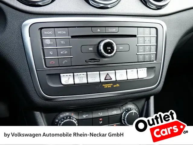 Mercedes-Benz GLA 180