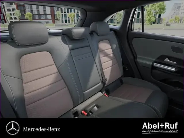 Mercedes-Benz EQA 350
