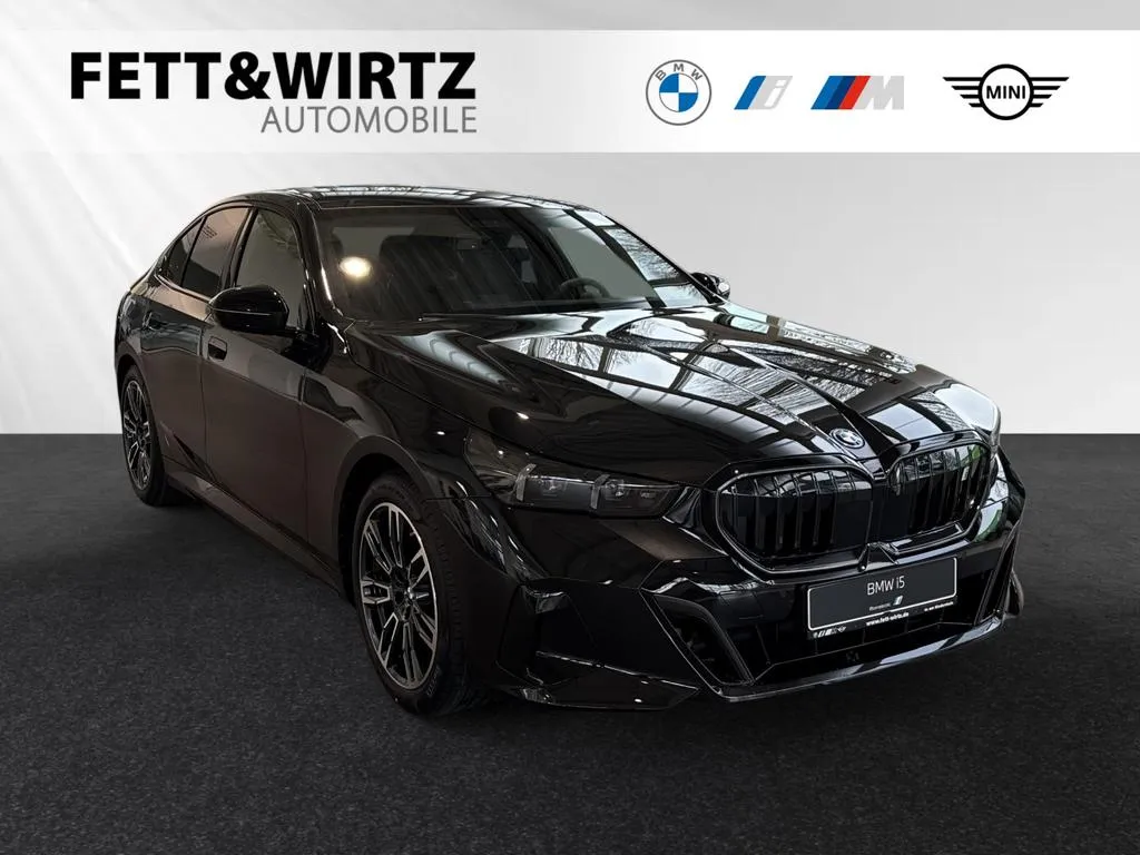 BMW i5