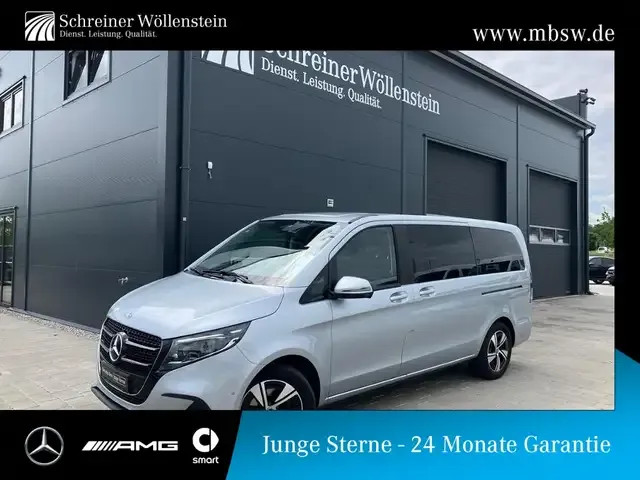 Mercedes-Benz V 220