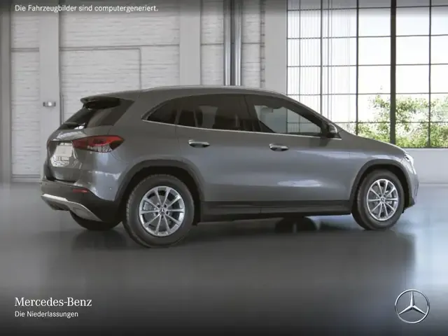 Mercedes-Benz GLA 200