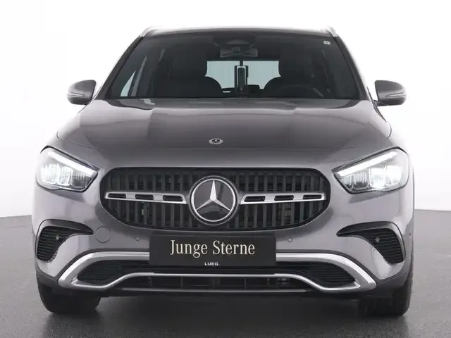 Mercedes-Benz GLA 180