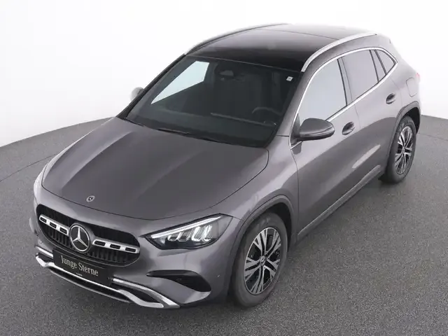 Mercedes-Benz GLA 180