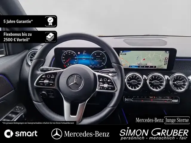 Mercedes-Benz EQB 350