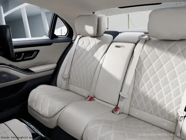 Mercedes-Benz S 500