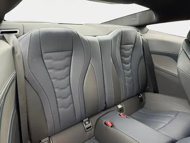 BMW M850