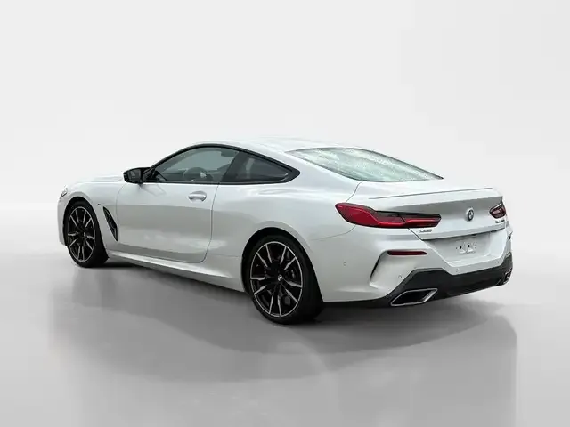 BMW M850