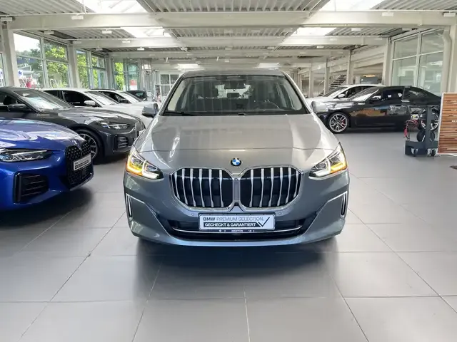 BMW 223