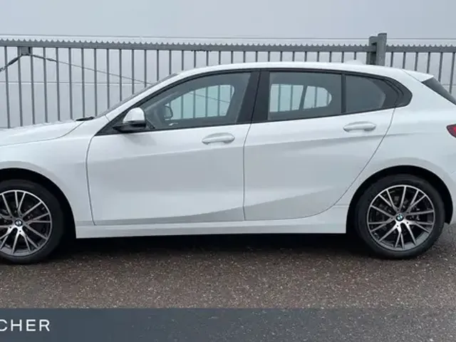 BMW 118