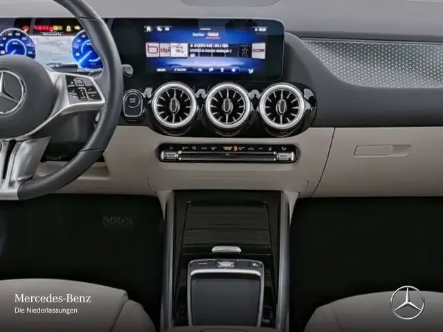 Mercedes-Benz EQA 350