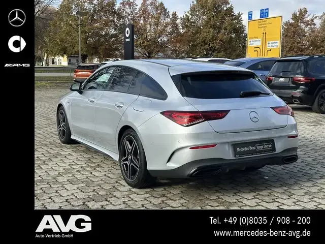 Mercedes-Benz CLA 200
