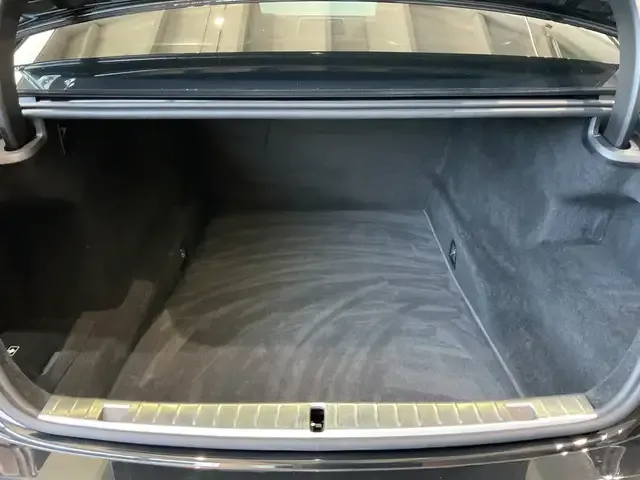 BMW 740