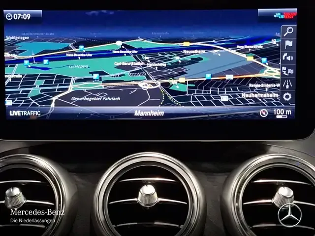 Mercedes-Benz C 63 AMG