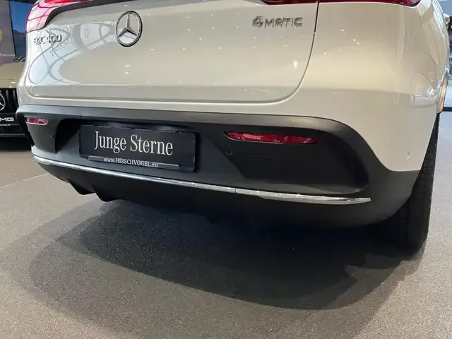 Mercedes-Benz EQC 400
