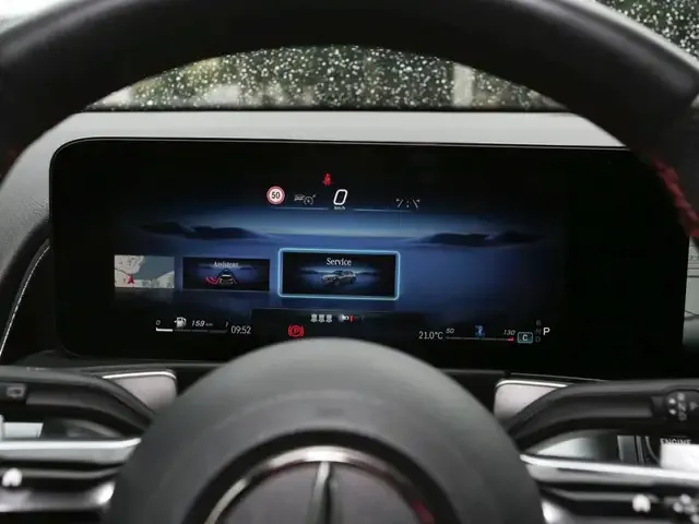 Mercedes-Benz GLB 200