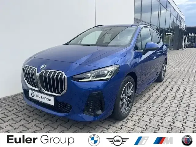 BMW 220