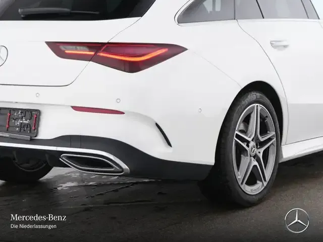 Mercedes-Benz CLA 200
