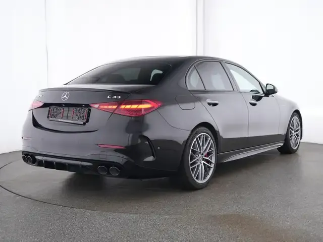 Mercedes-Benz C 43 AMG