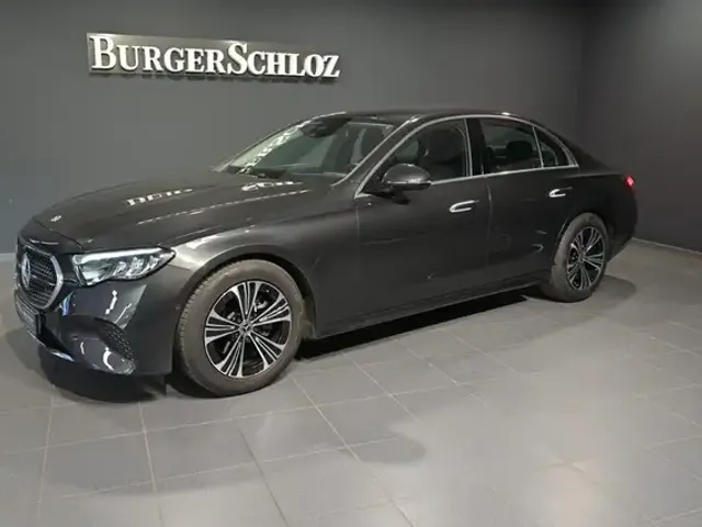 Mercedes-Benz E 200