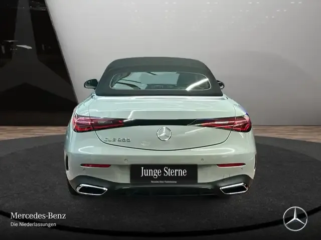 Mercedes-Benz CLE 200