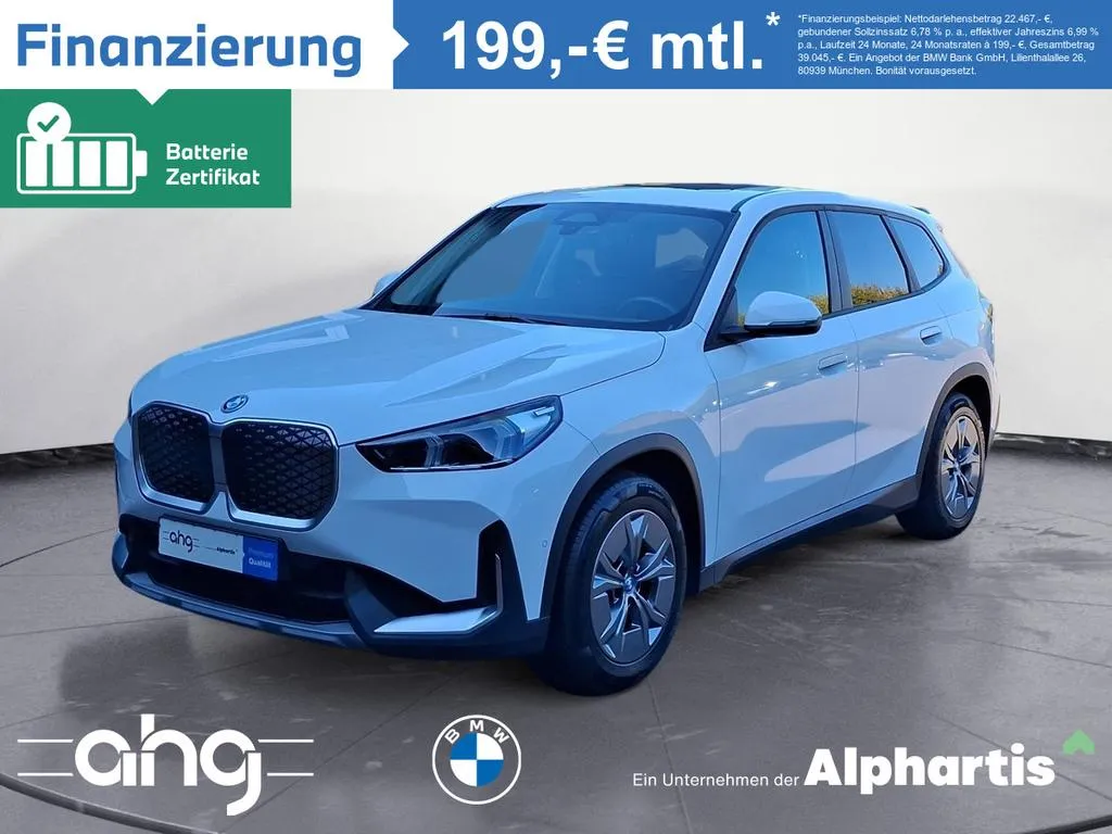 BMW iX1