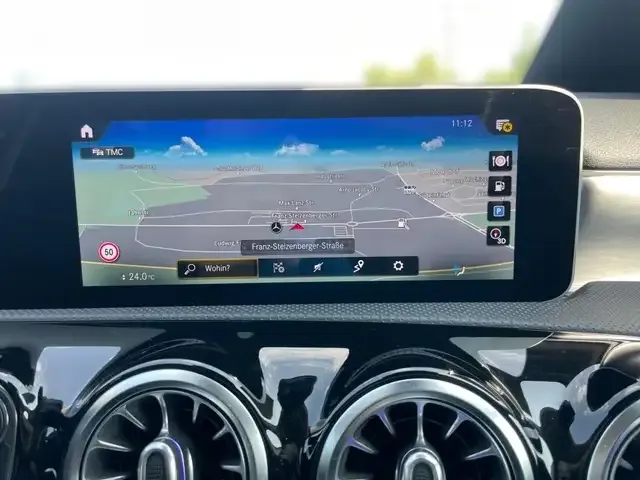 Mercedes-Benz A 220