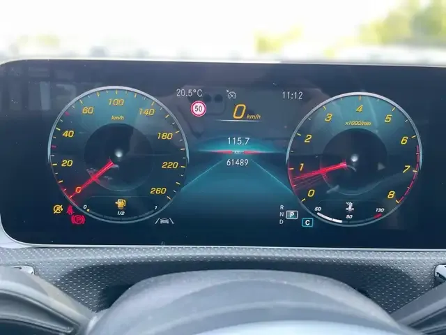 Mercedes-Benz A 220
